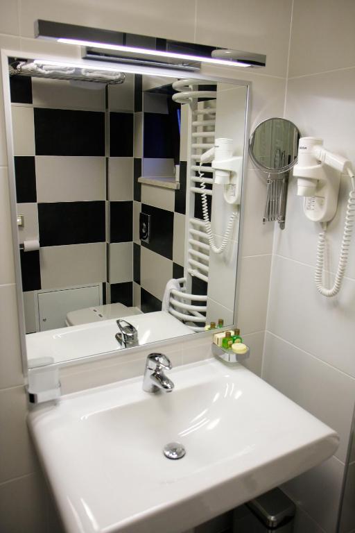 Hotel Anna Junior Тыргу-Жиу Номер фото
