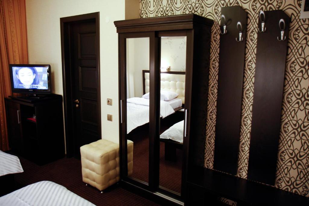 Hotel Anna Junior Тыргу-Жиу Номер фото