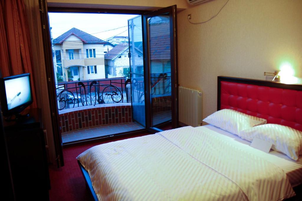 Hotel Anna Junior Тыргу-Жиу Номер фото