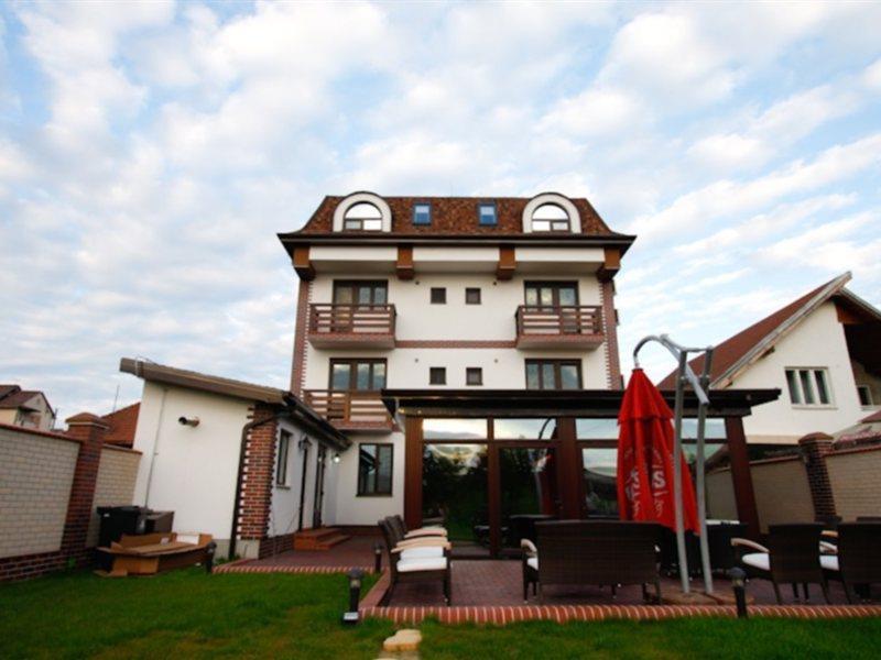 Hotel Anna Junior Тыргу-Жиу Экстерьер фото